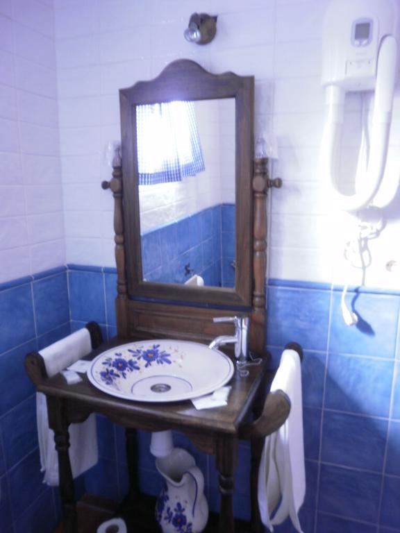 Hostal El Olmo Camarena de la Sierra Ruang foto